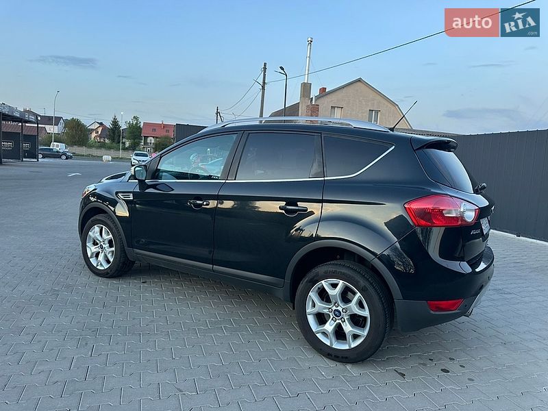 Внедорожник / Кроссовер Ford Kuga 2012 в Луцке