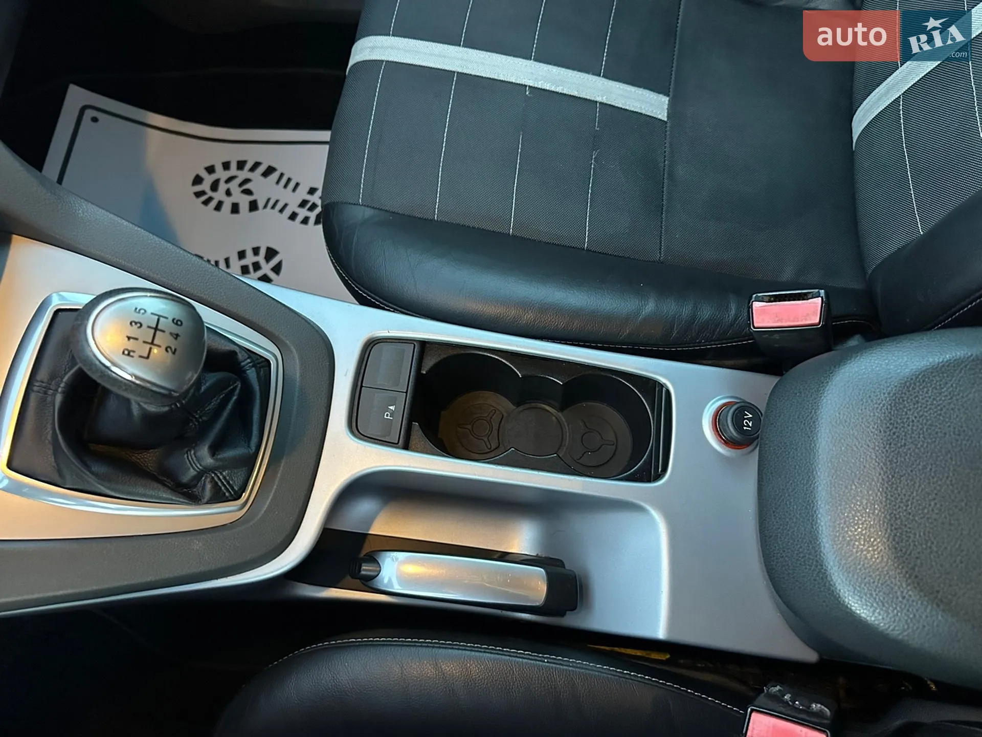 2012 Ford Kuga - мініатюра 33