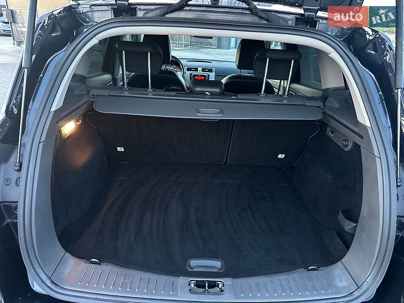 Внедорожник / Кроссовер Ford Kuga 2012 в Луцке