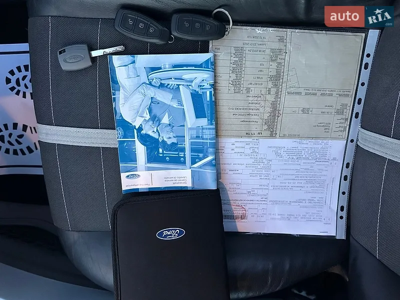 Внедорожник / Кроссовер Ford Kuga 2012 в Луцке документ
