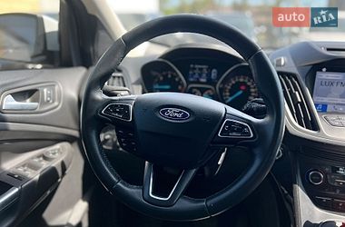 Позашляховик / Кросовер Ford Kuga 2019 в Івано-Франківську