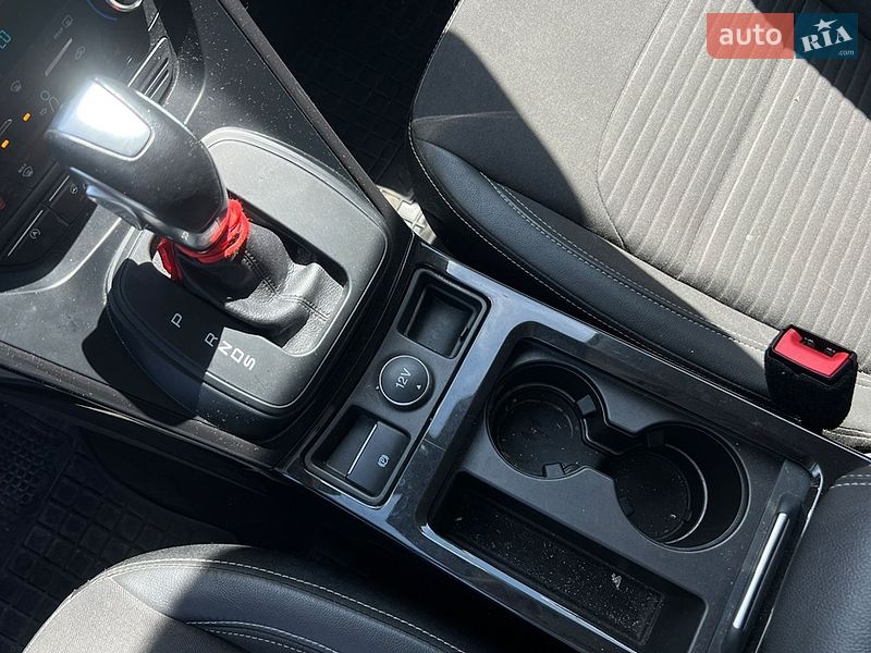 Позашляховик / Кросовер Ford Kuga 2019 в Івано-Франківську