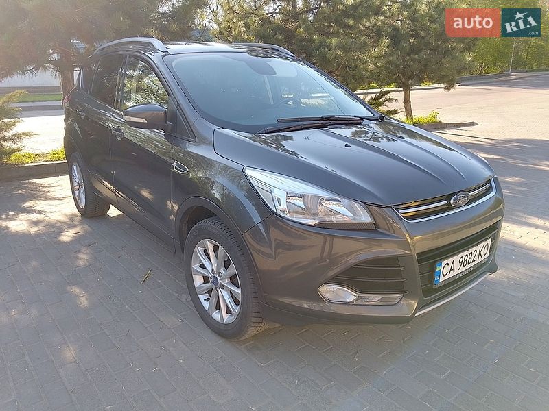 Внедорожник / Кроссовер Ford Kuga 2016 в Каменке