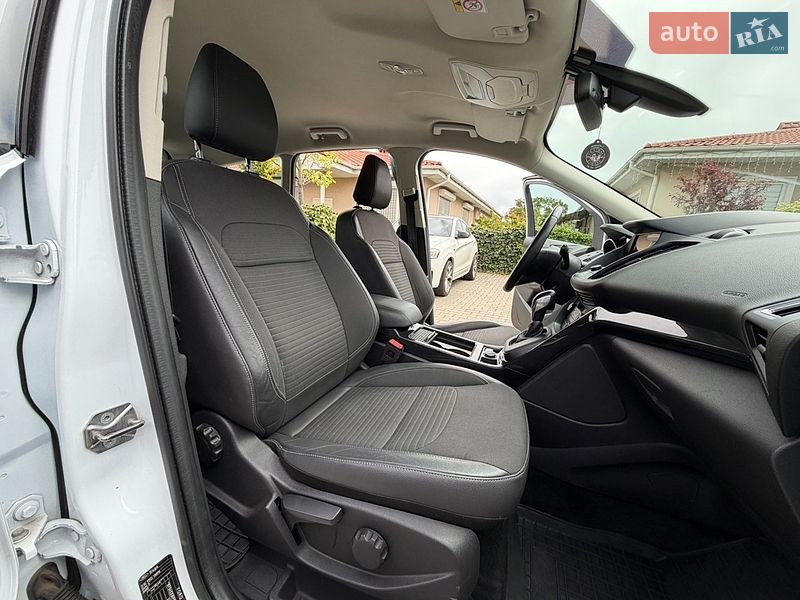 Внедорожник / Кроссовер Ford Kuga 2019 в Одессе