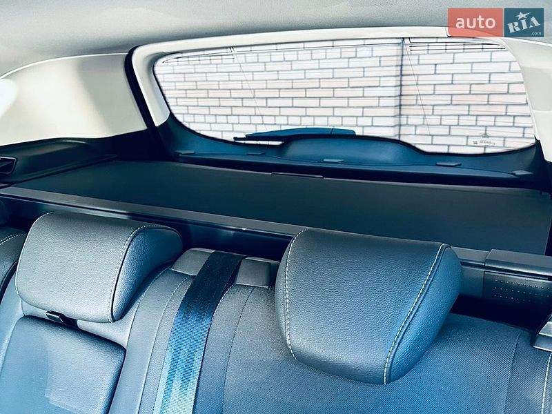 Внедорожник / Кроссовер Ford Kuga 2019 в Днепре