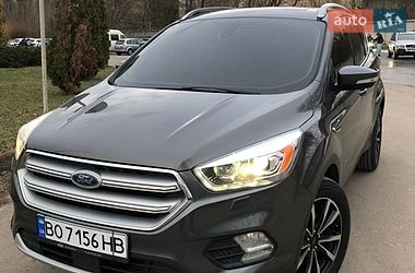 Внедорожник / Кроссовер Ford Kuga 2016 в Тернополе