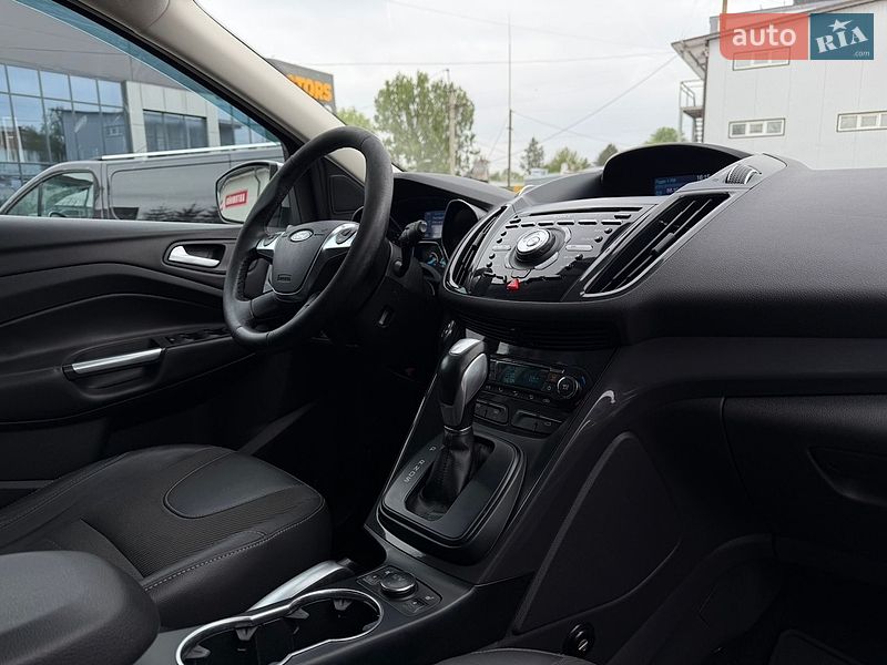 Внедорожник / Кроссовер Ford Kuga 2013 в Тернополе