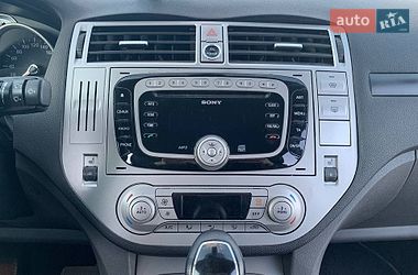 Позашляховик / Кросовер Ford Kuga 2012 в Києві