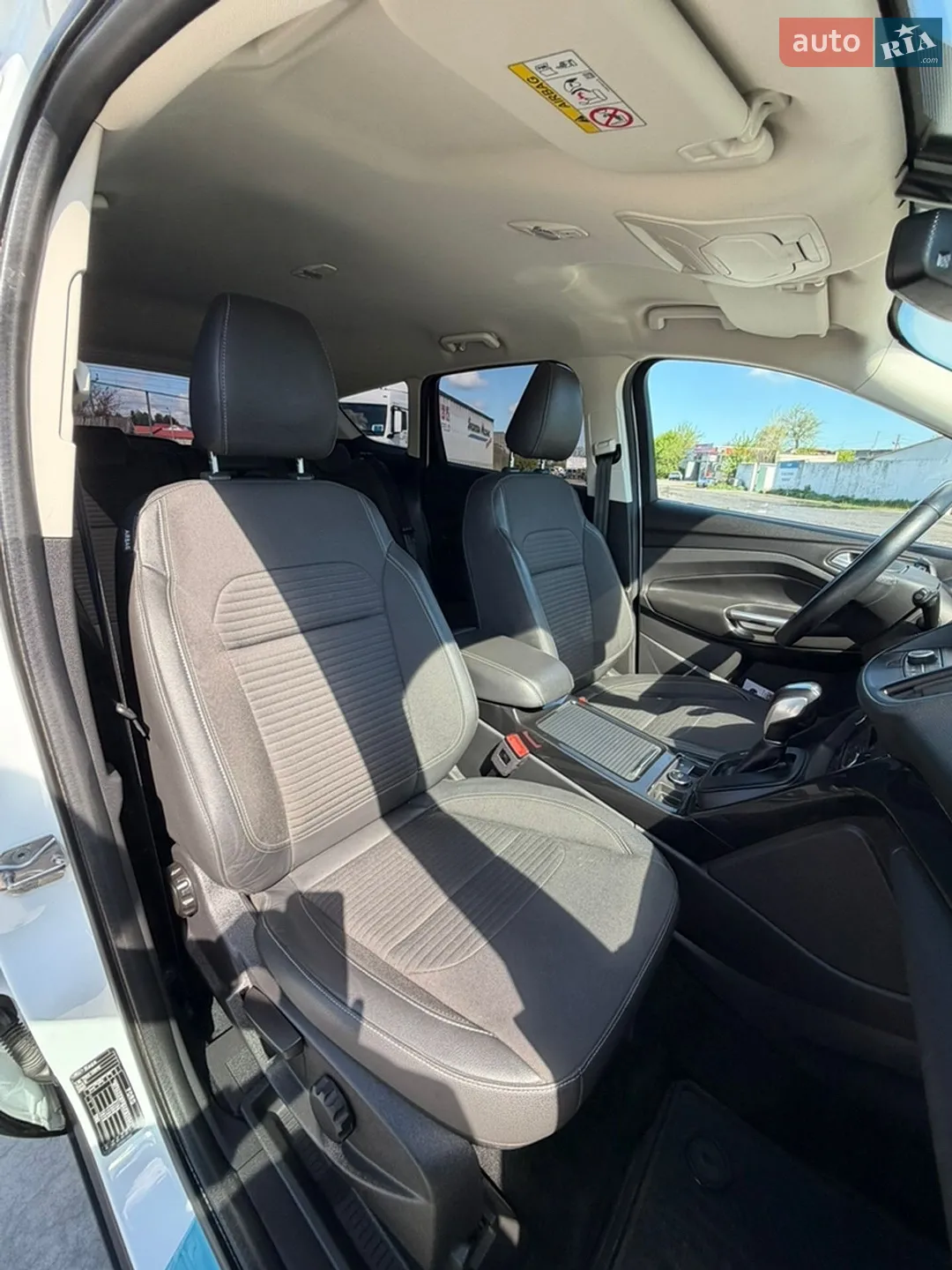 2019 Ford Kuga - мініатюра 35