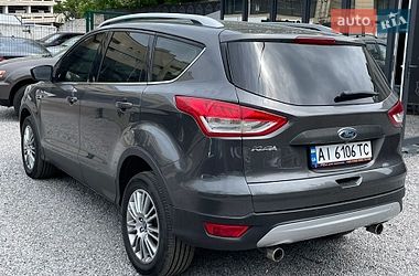 Внедорожник / Кроссовер Ford Kuga 2016 в Киеве
