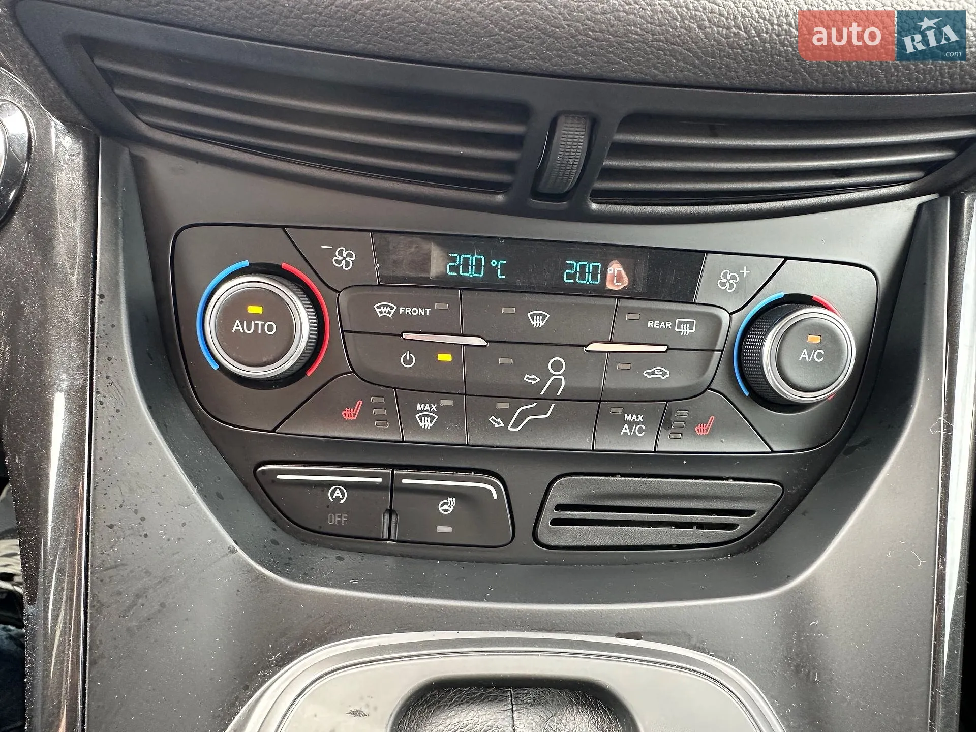2019 Ford Kuga - мініатюра 17