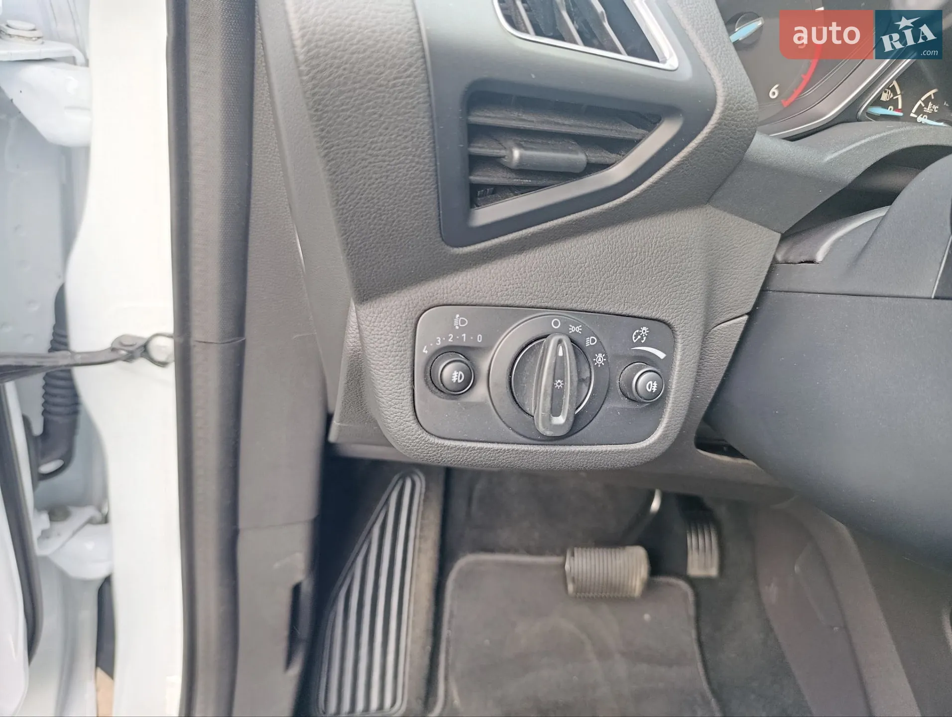 2019 Ford Kuga - мініатюра 15
