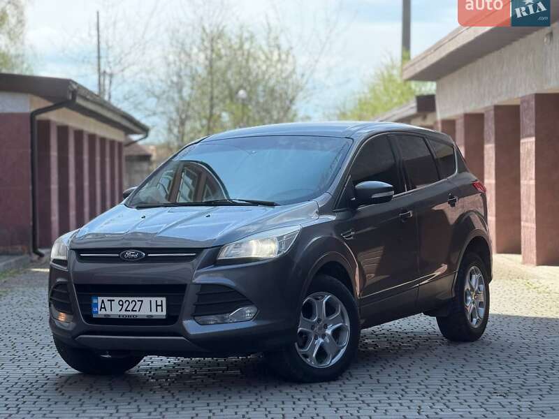 Позашляховик / Кросовер Ford Kuga 2014 в Івано-Франківську