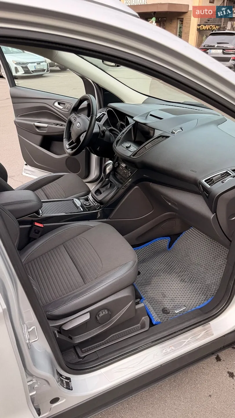2019 Ford Kuga - мініатюра 31