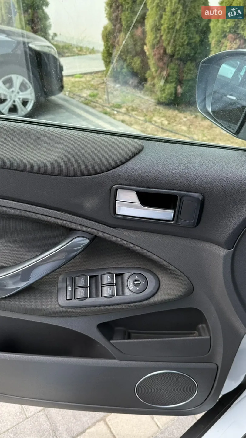 2011 Ford Kuga - мініатюра 9