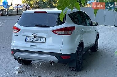 Позашляховик / Кросовер Ford Kuga 2015 в Хмельницькому