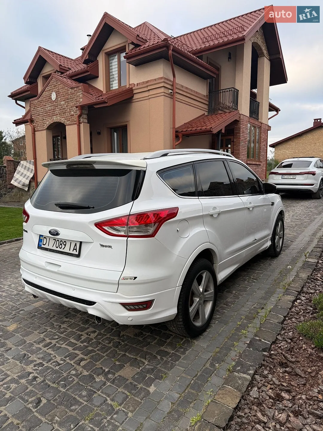 2015 Ford Kuga - мініатюра 11
