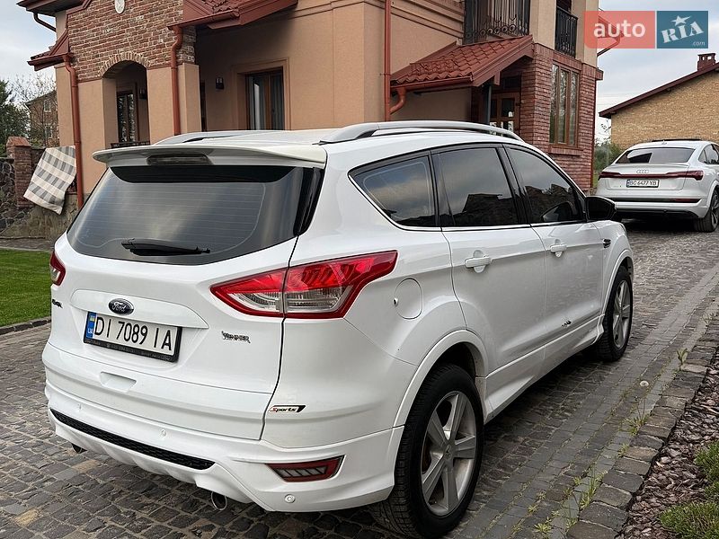 Позашляховик / Кросовер Ford Kuga 2015 в Львові
