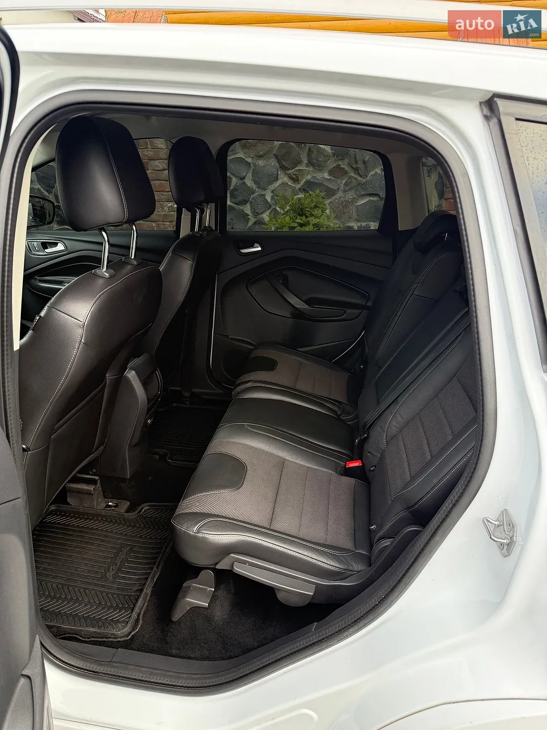 2015 Ford Kuga - мініатюра 18