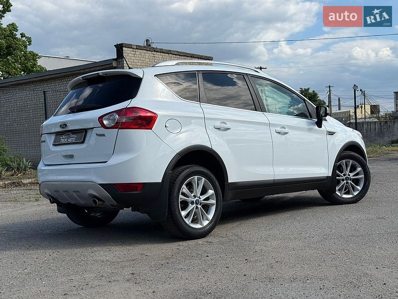 Позашляховик / Кросовер Ford Kuga 2012 в Дніпрі