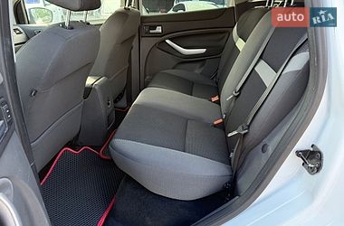 Позашляховик / Кросовер Ford Kuga 2012 в Дніпрі