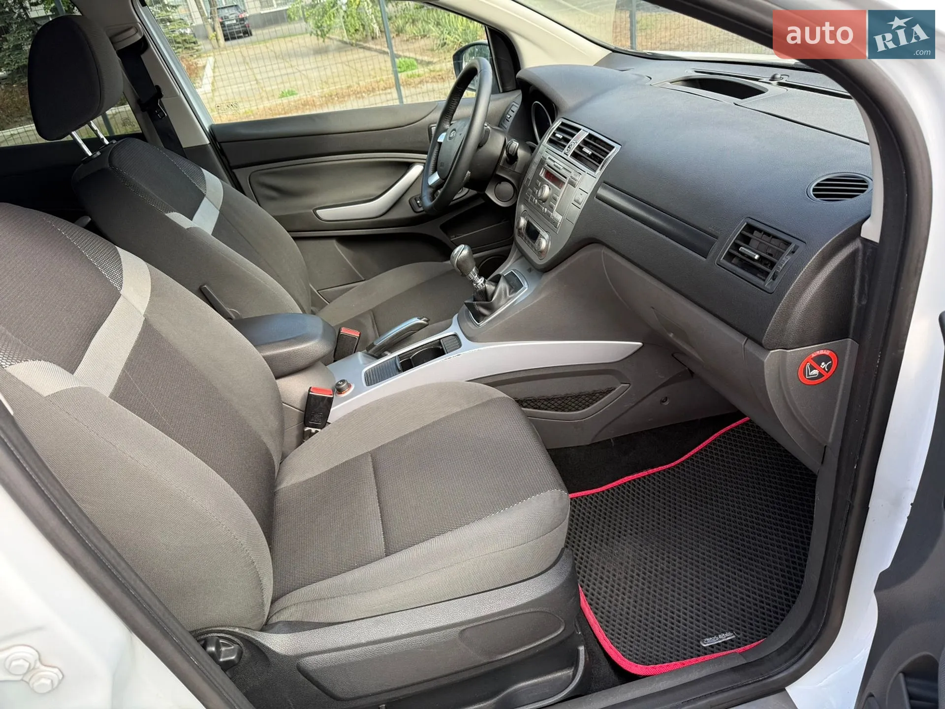 2012 Ford Kuga - мініатюра 23