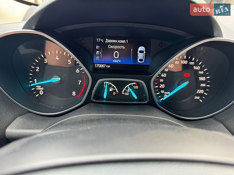 Внедорожник / Кроссовер Ford Kuga 2017 в Киеве