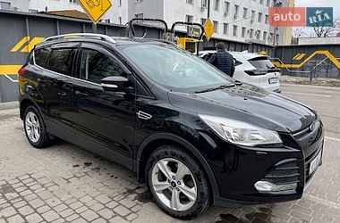 Внедорожник / Кроссовер Ford Kuga 2015 в Харькове