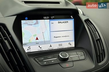 Позашляховик / Кросовер Ford Kuga 2019 в Києві
