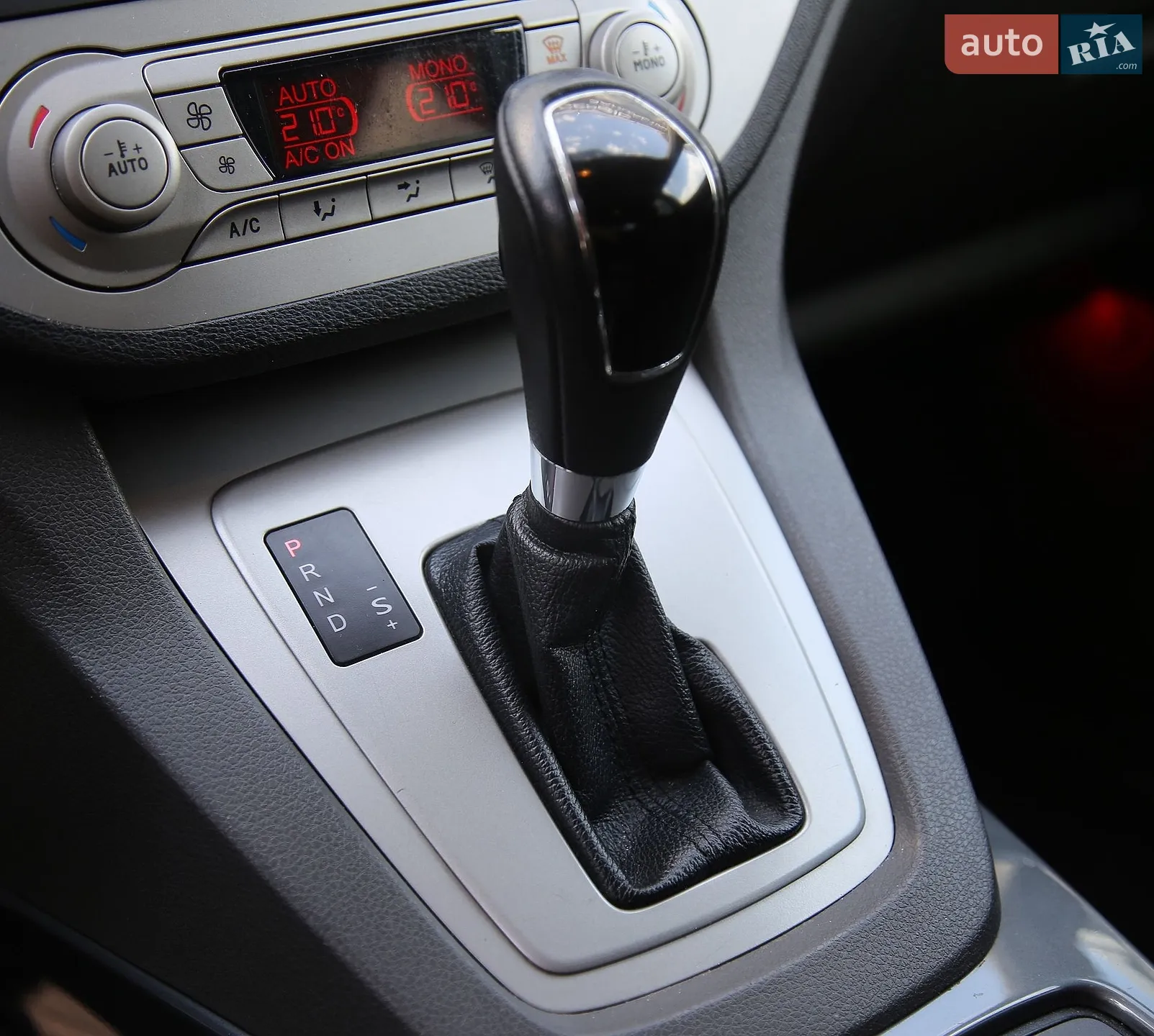 2012 Ford Kuga - мініатюра 18