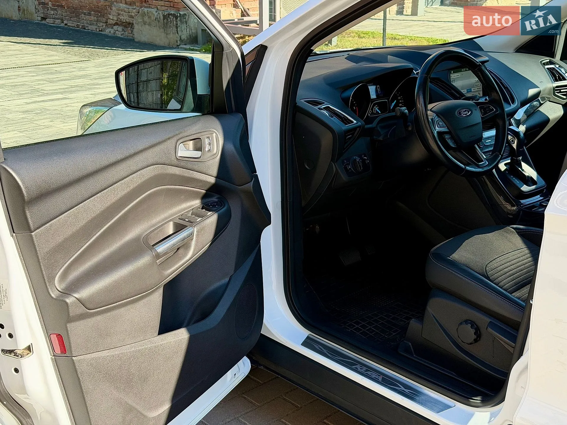 2019 Ford Kuga - мініатюра 23