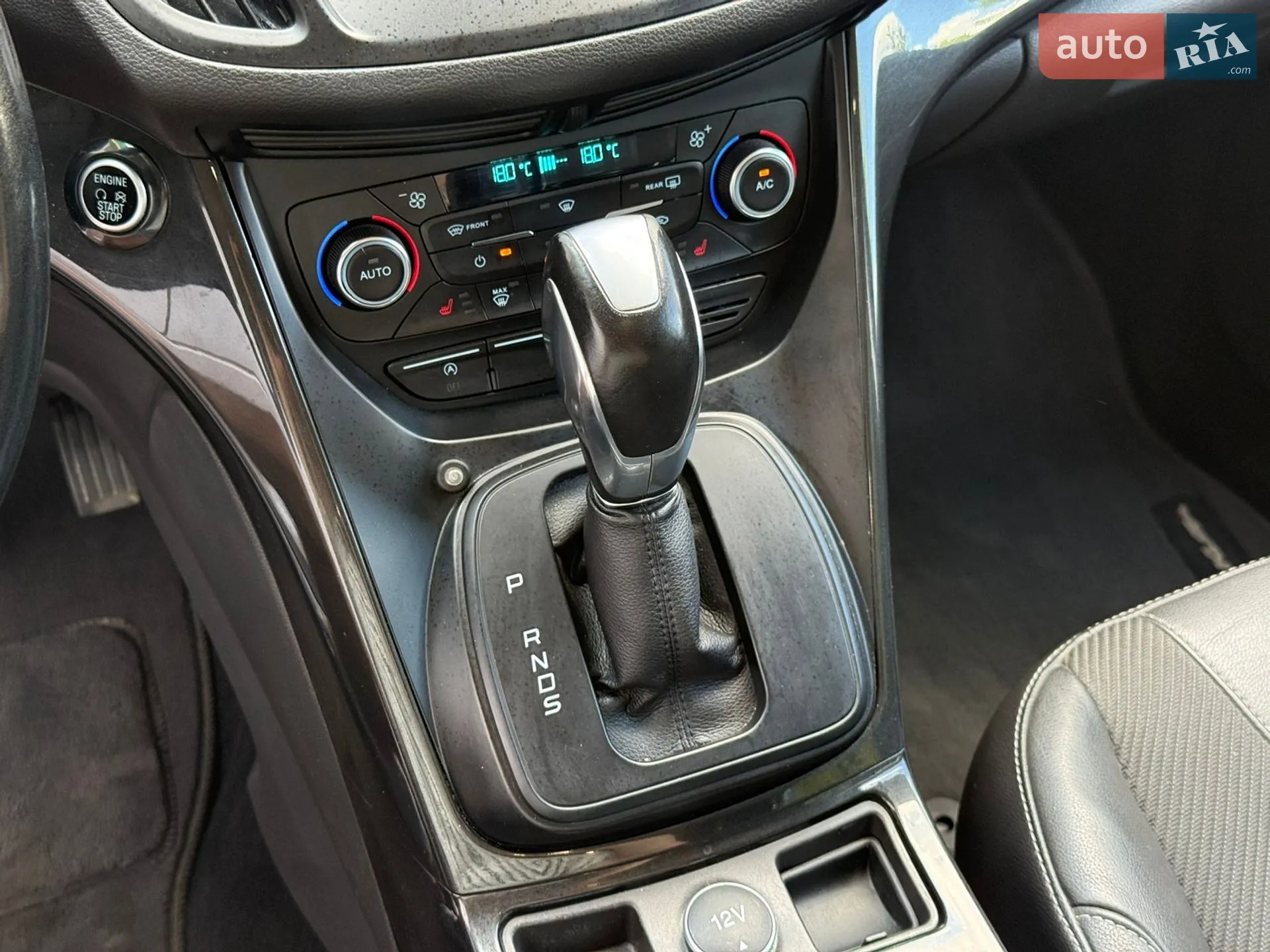 2017 Ford Kuga - мініатюра 36