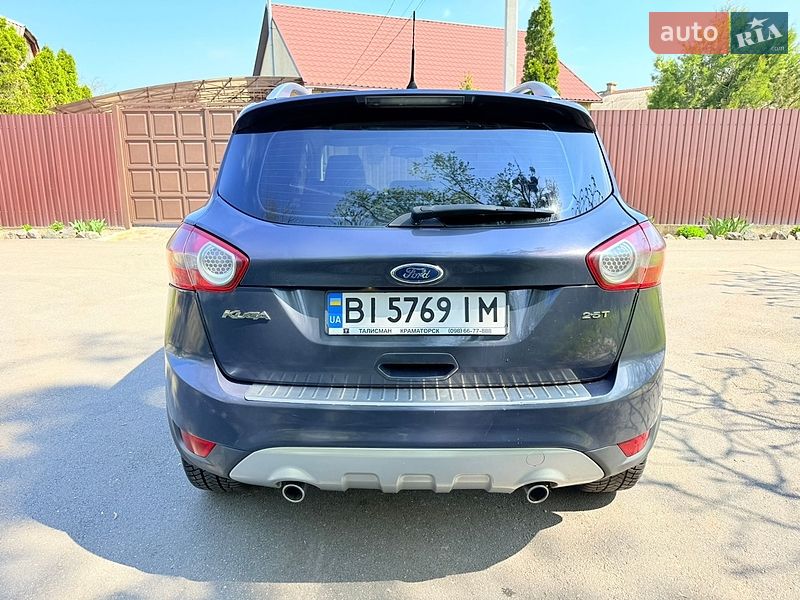 Позашляховик / Кросовер Ford Kuga 2011 в Харкові