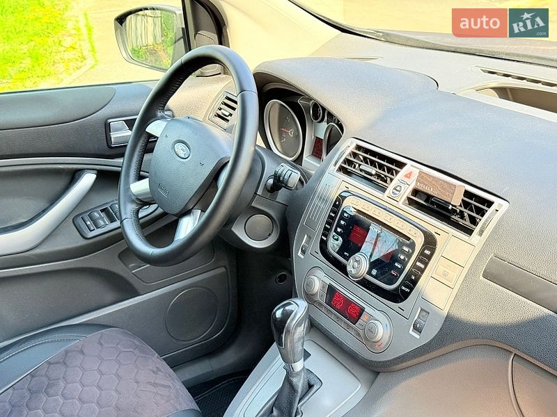 Позашляховик / Кросовер Ford Kuga 2011 в Харкові