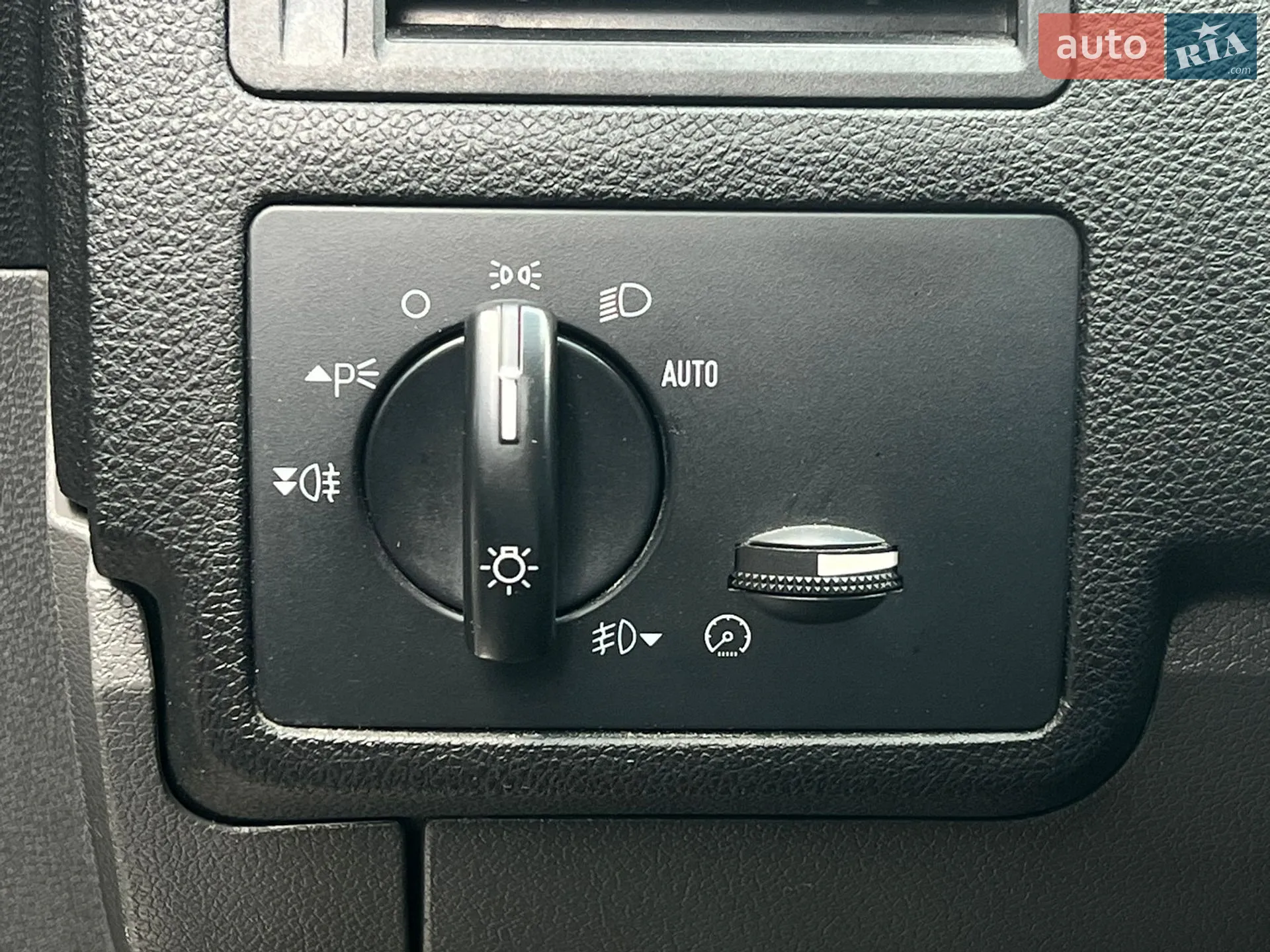 2011 Ford Kuga - мініатюра 31