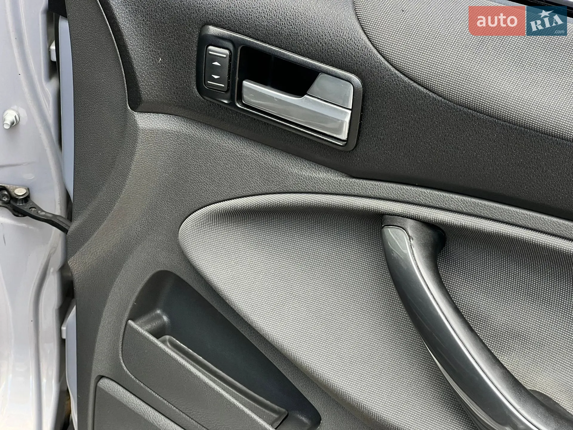 2011 Ford Kuga - мініатюра 48