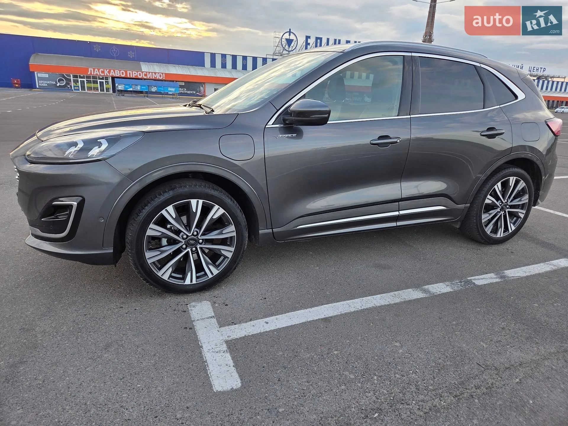2022 Ford Kuga - мініатюра 25