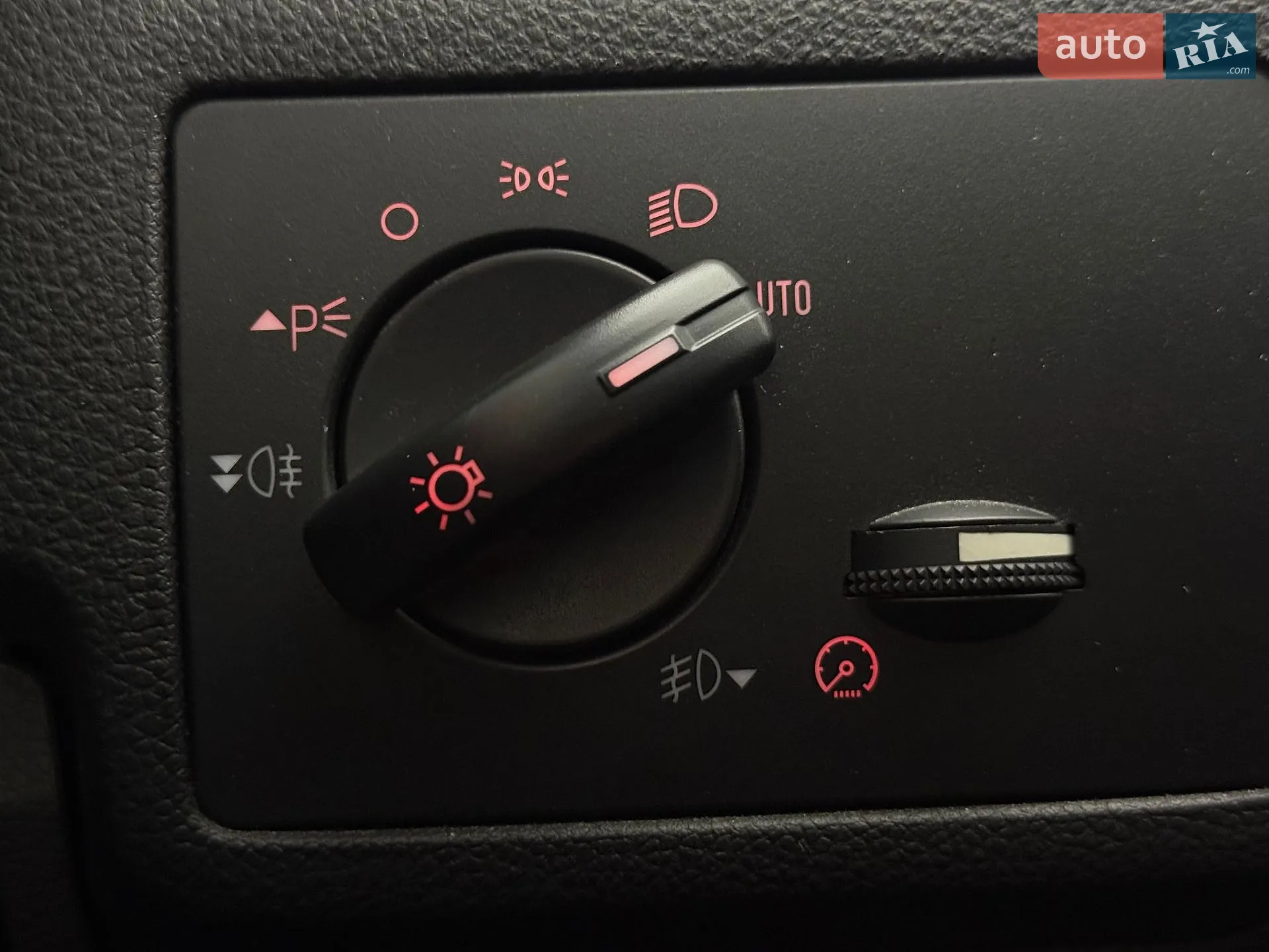 2012 Ford Kuga - мініатюра 21