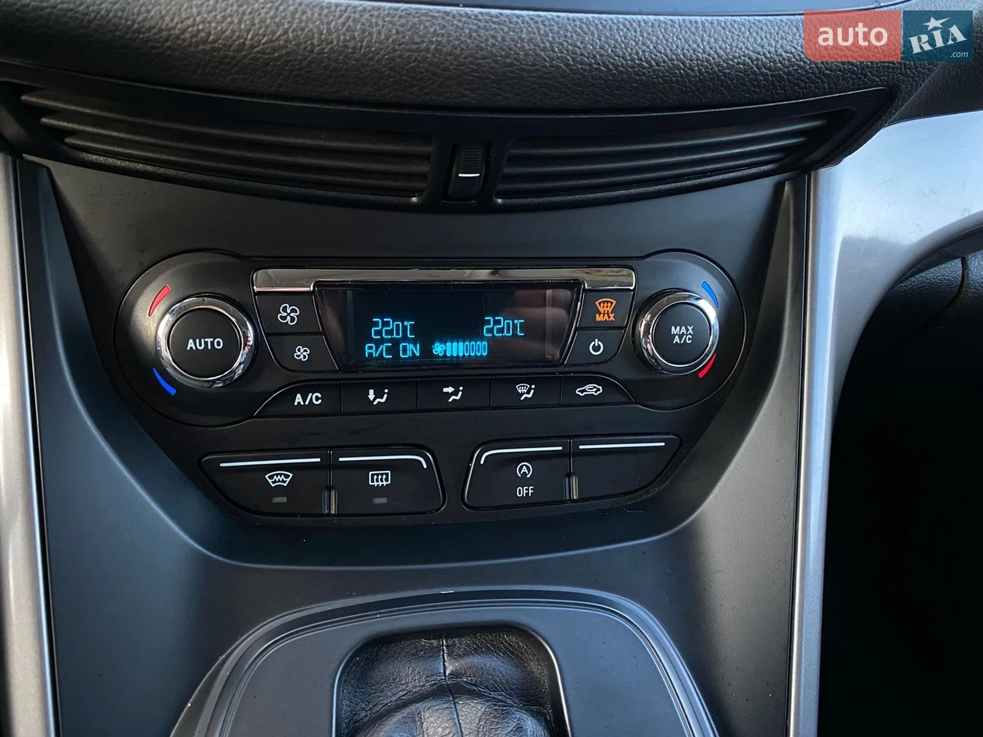 2015 Ford Kuga - мініатюра 19