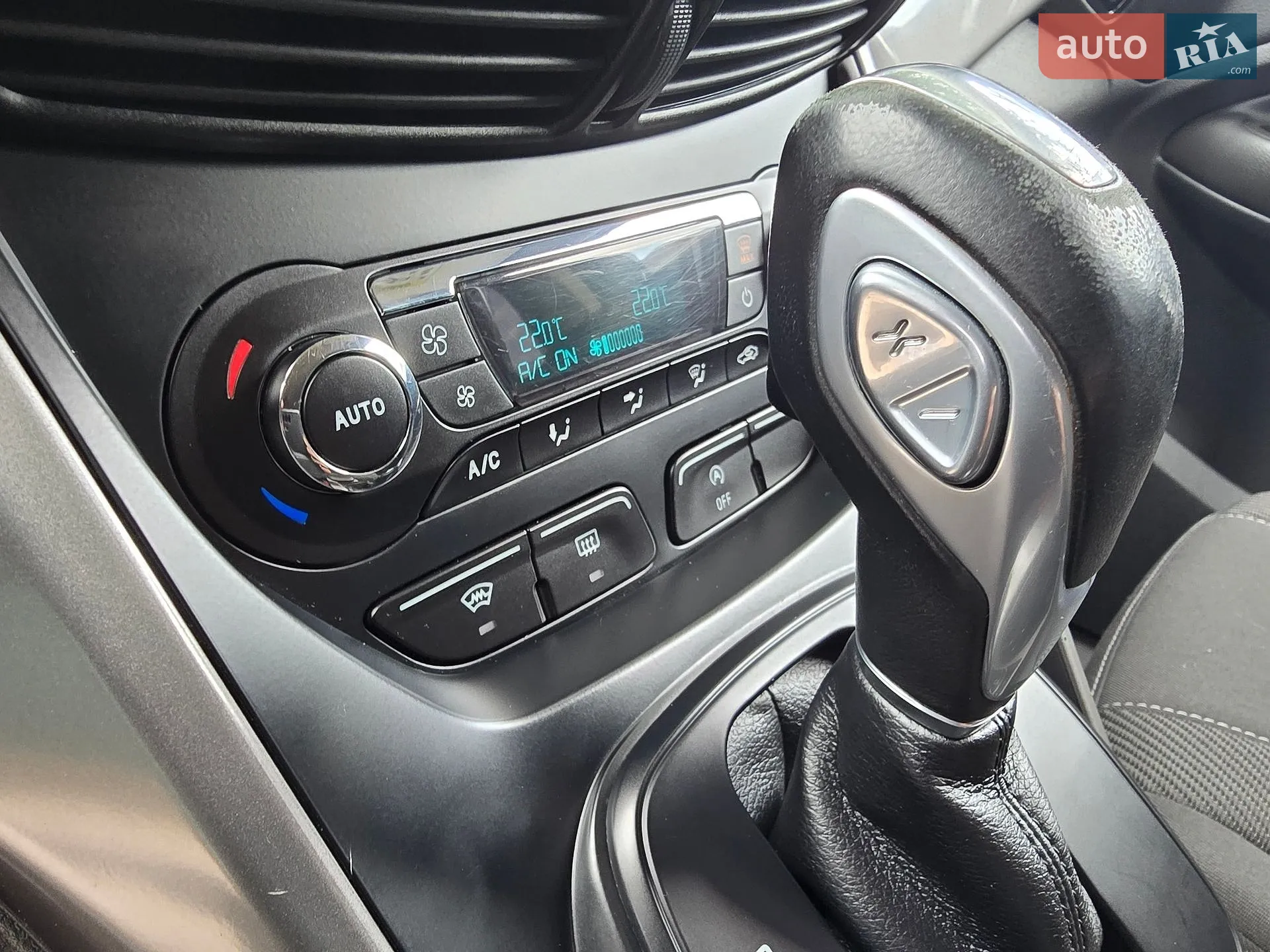 2016 Ford Kuga - мініатюра 24