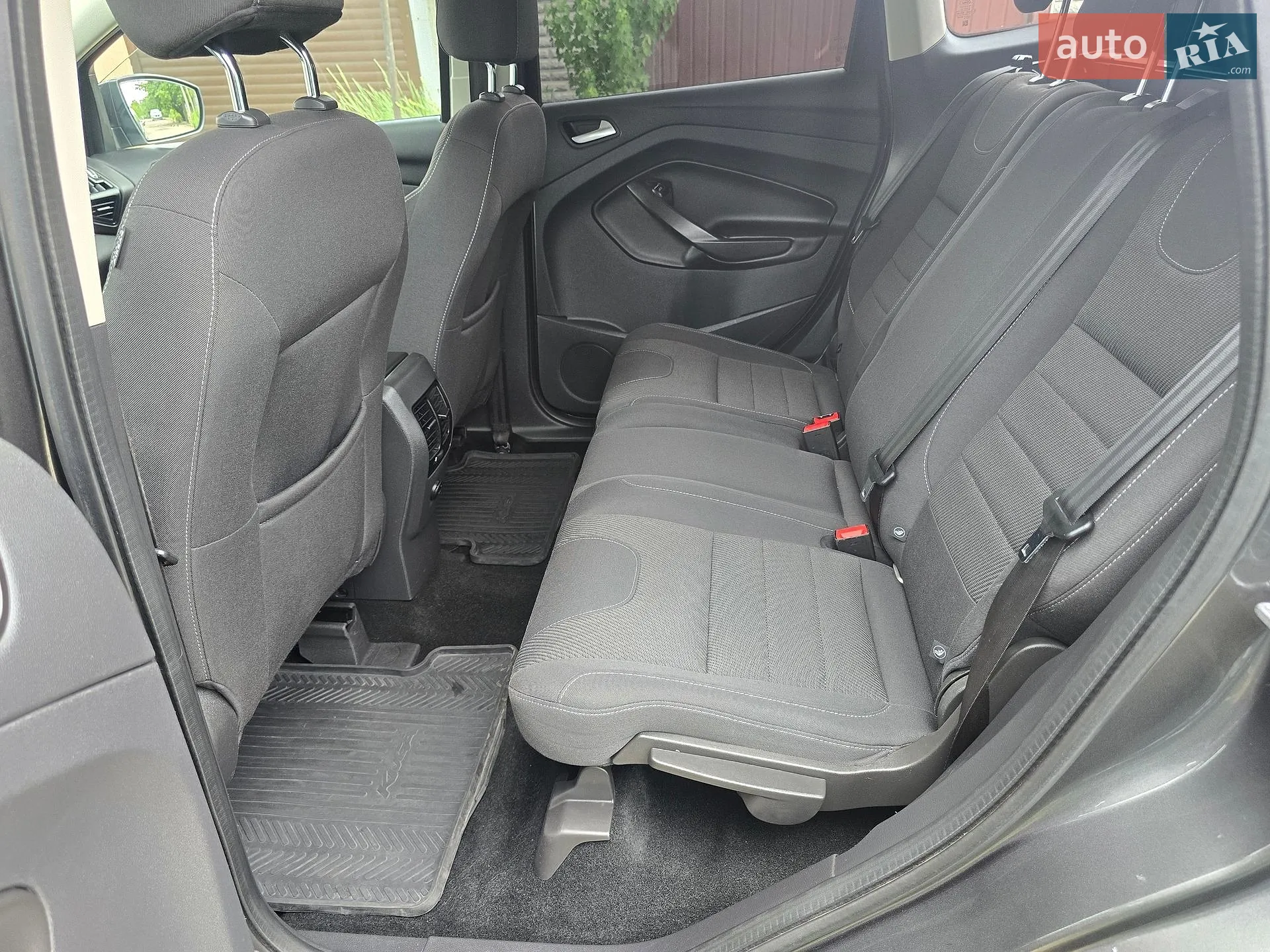 2016 Ford Kuga - мініатюра 33