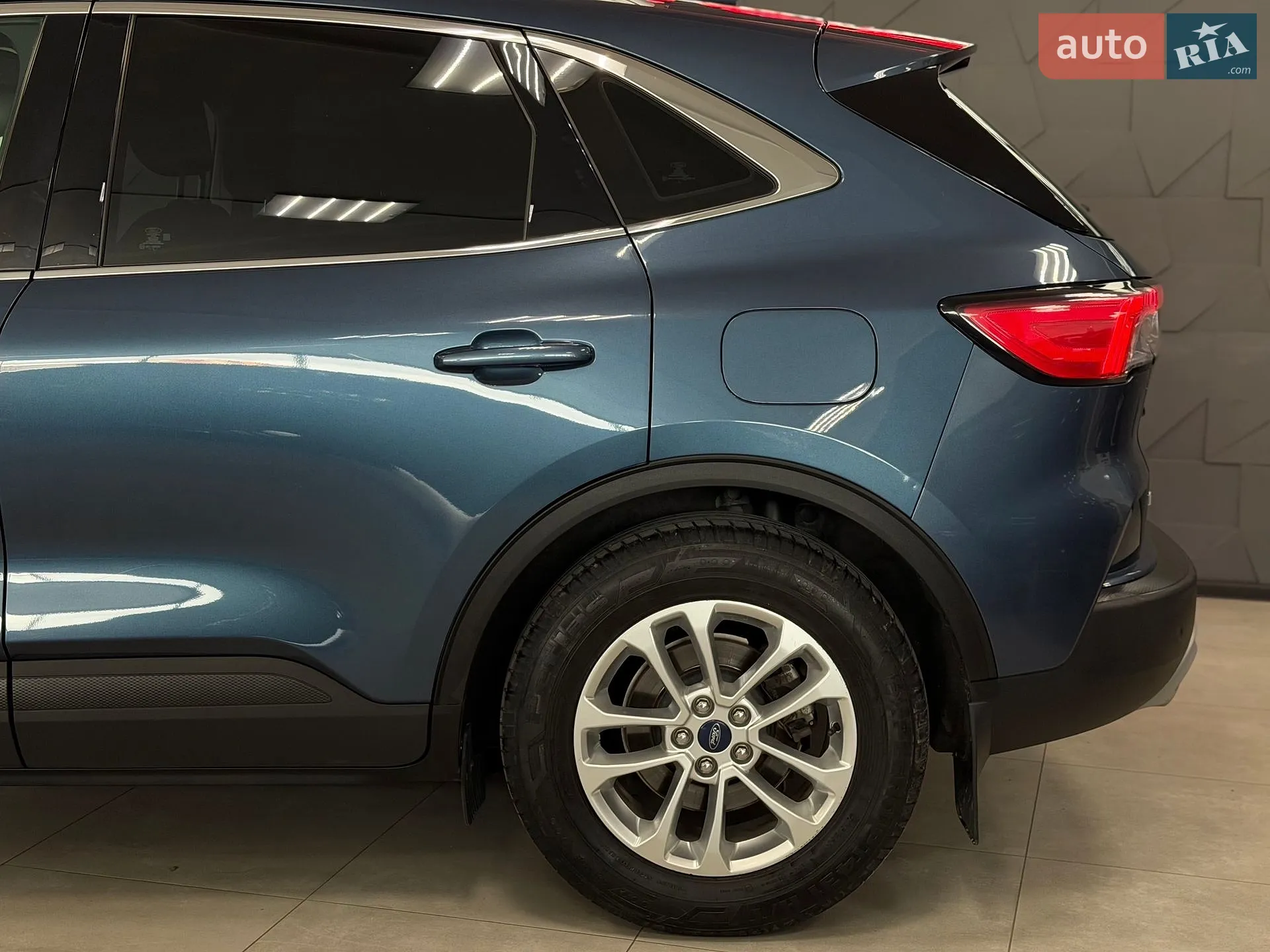 2020 Ford Kuga - мініатюра 22