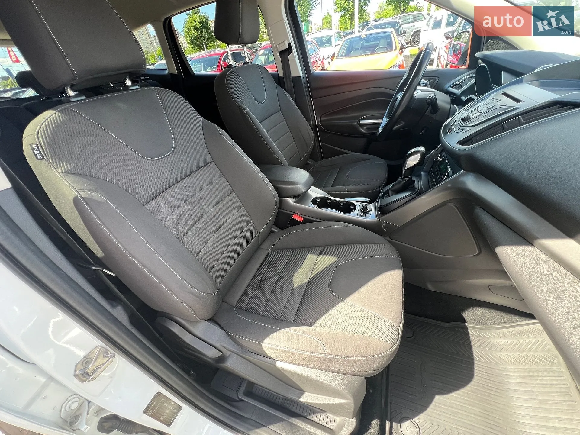 2016 Ford Kuga - мініатюра 18