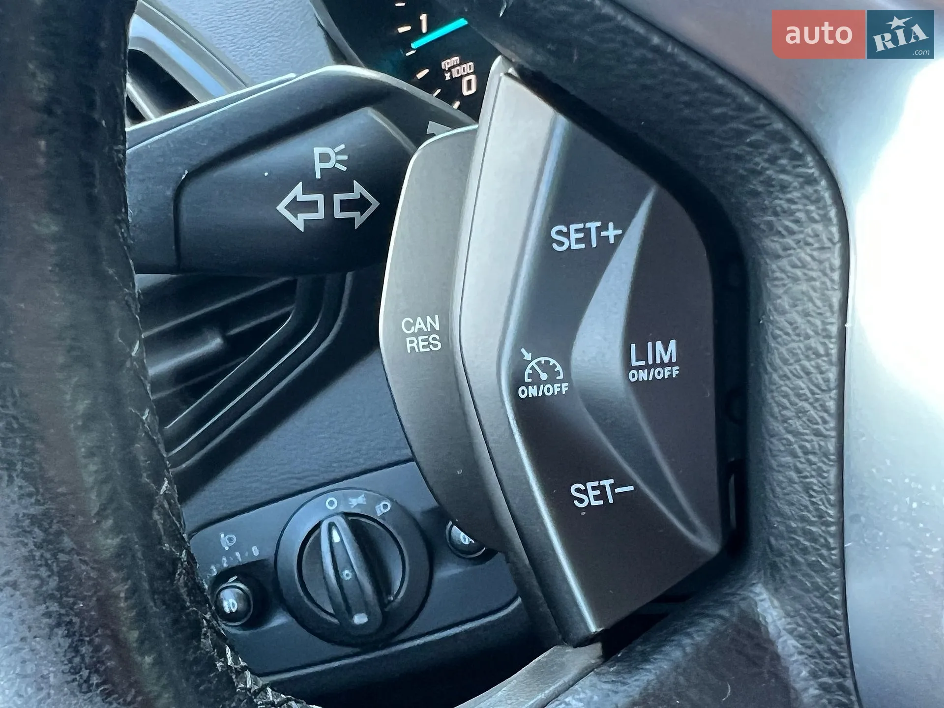 2016 Ford Kuga - мініатюра 28