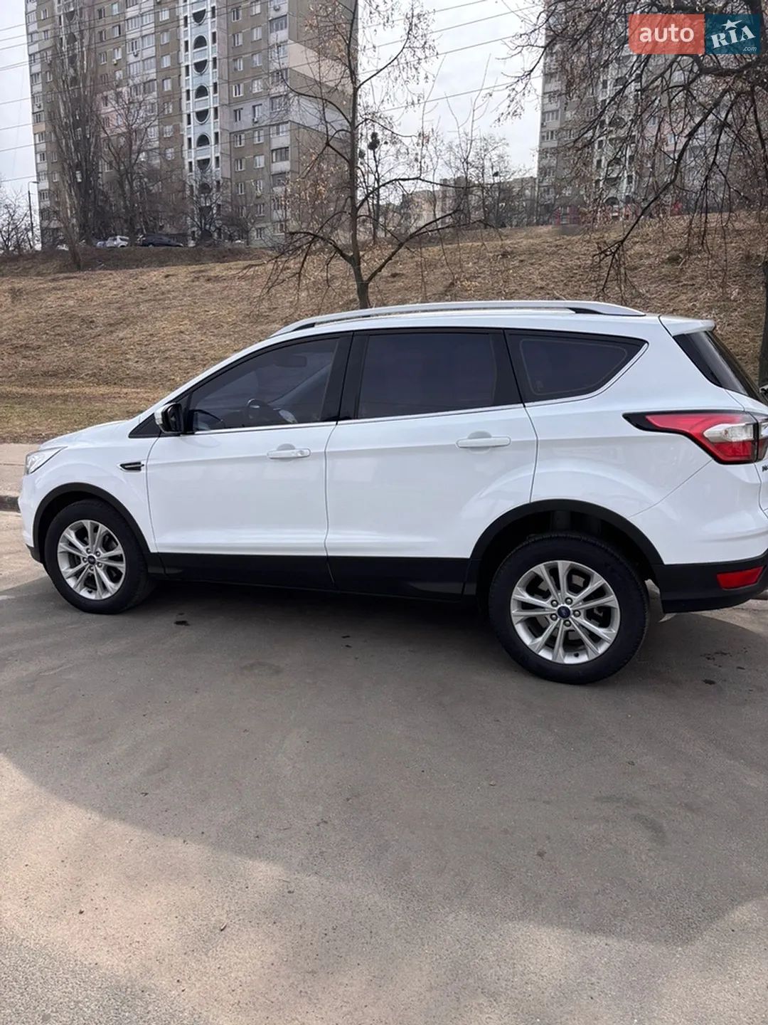 2019 Ford Kuga - мініатюра 4