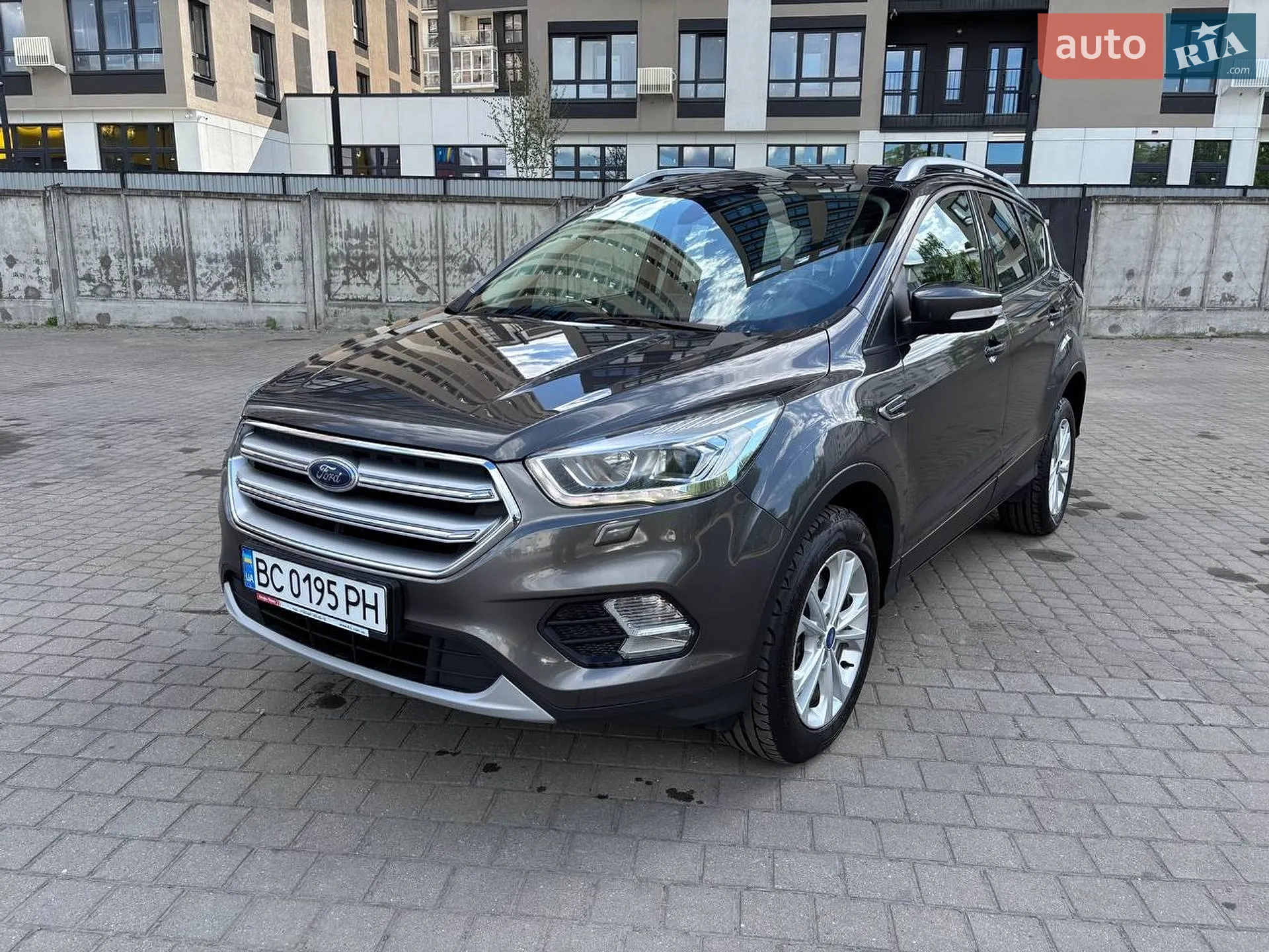 2019 Ford Kuga - фото 1