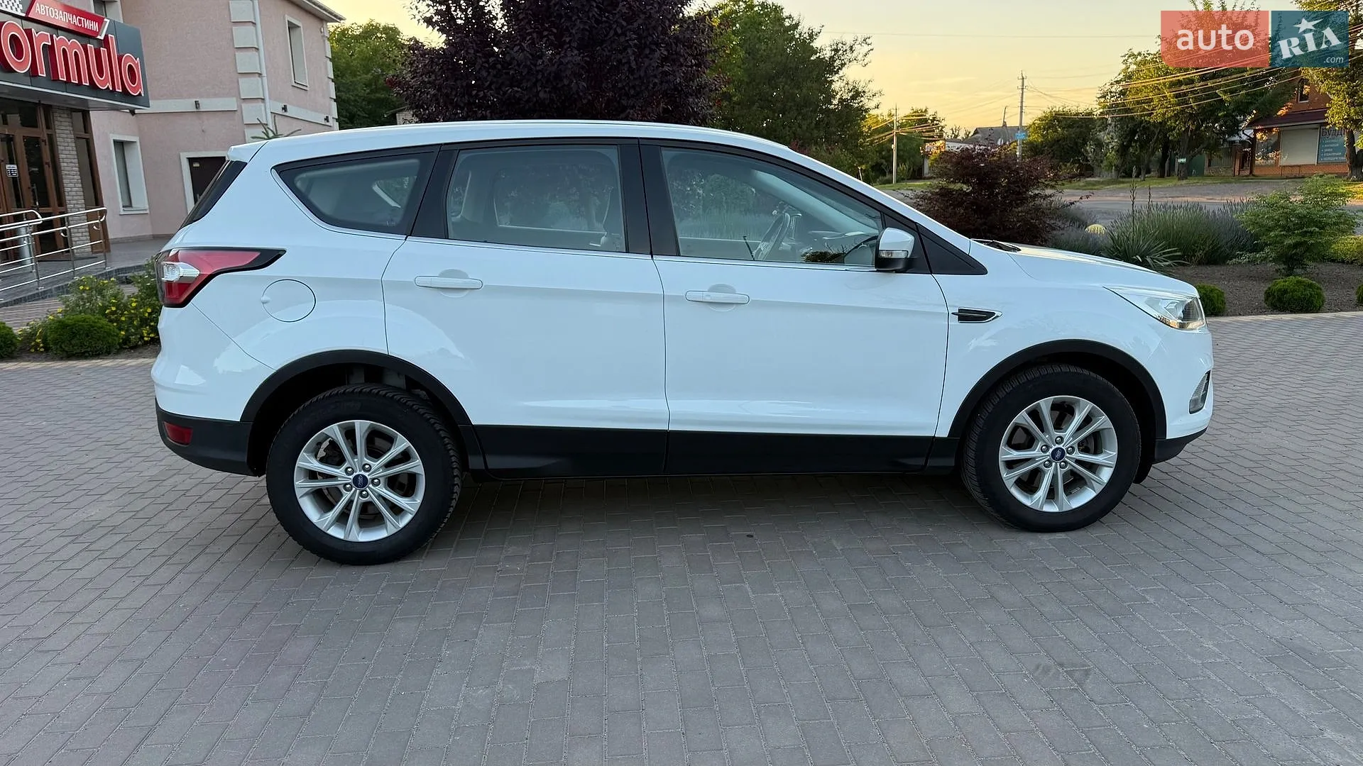 2019 Ford Kuga - мініатюра 10