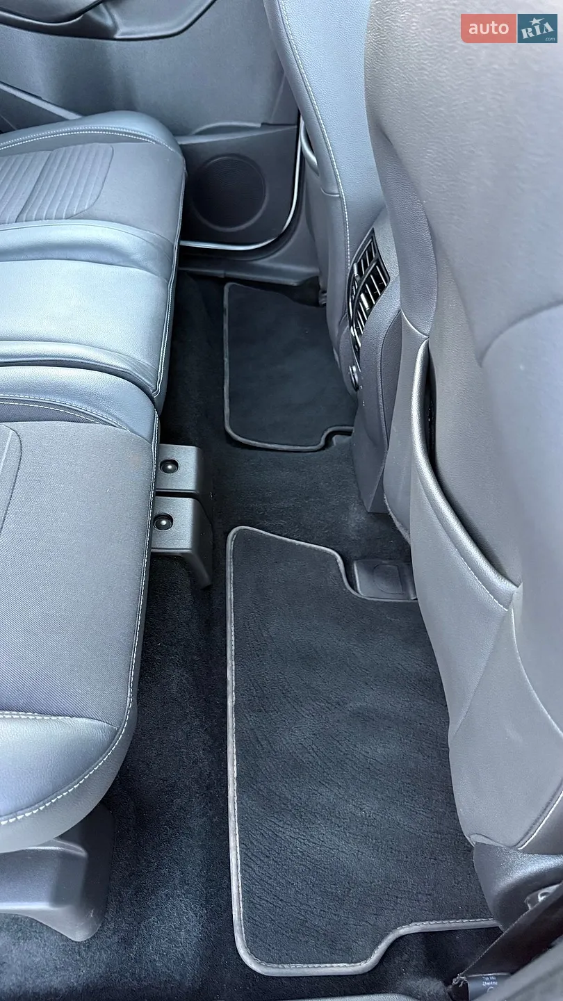 2019 Ford Kuga - мініатюра 41