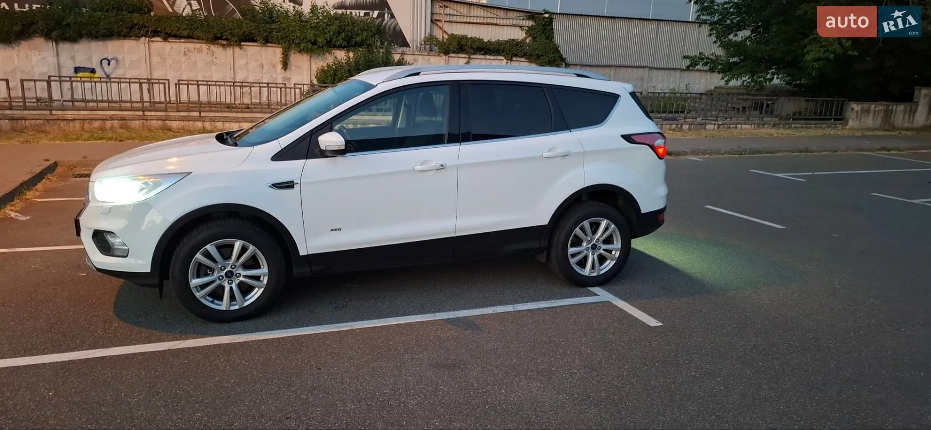 2018 Ford Kuga - мініатюра 16