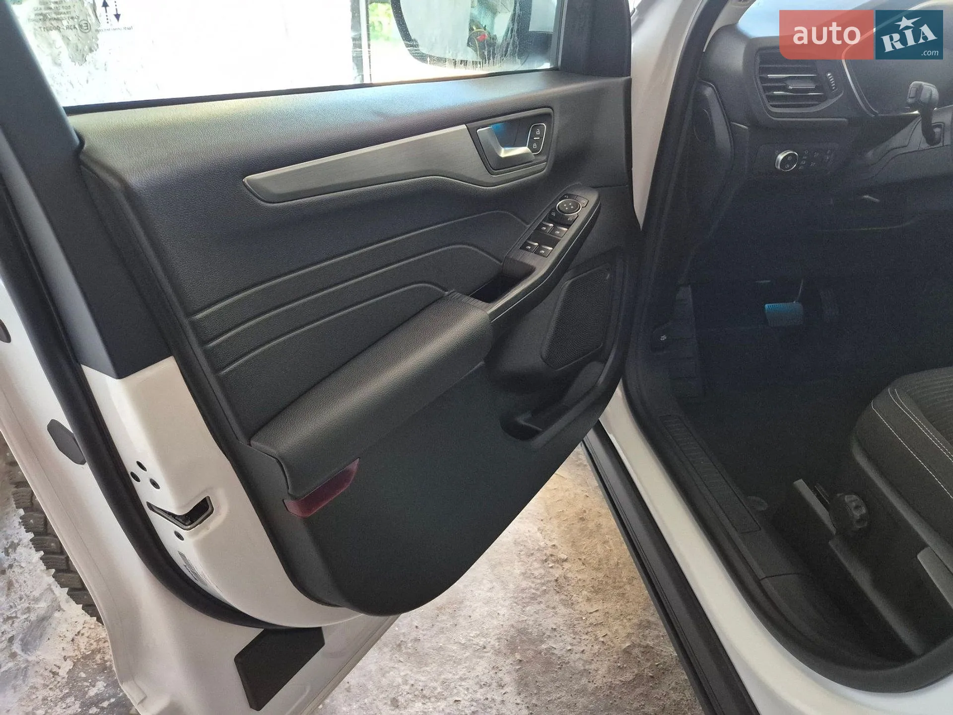 2021 Ford Kuga - мініатюра 19
